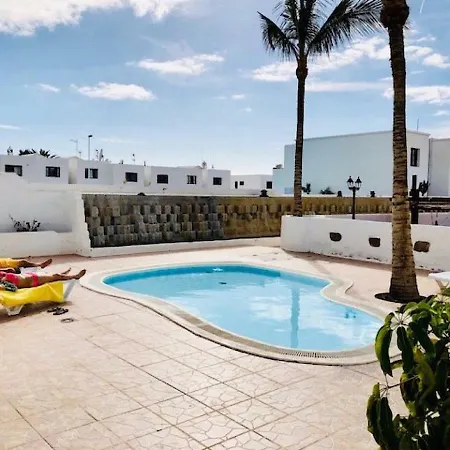 Bellissima With Pool, Wifi & Sat-tv Just 200m From The Ocean Daire Puerto del Carmen (Lanzarote)